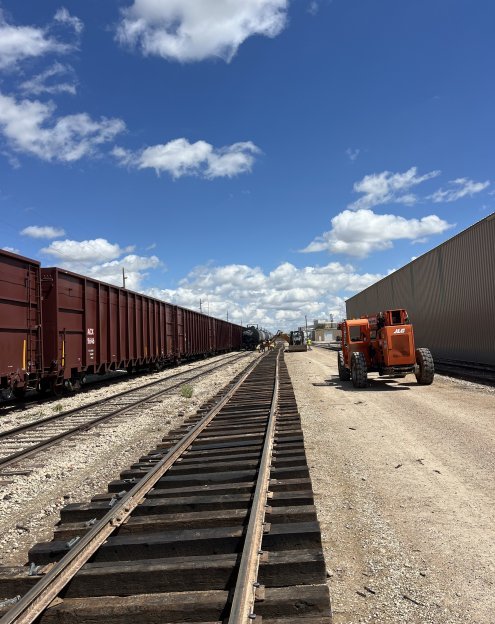Mining & Aggregates — Railroad services