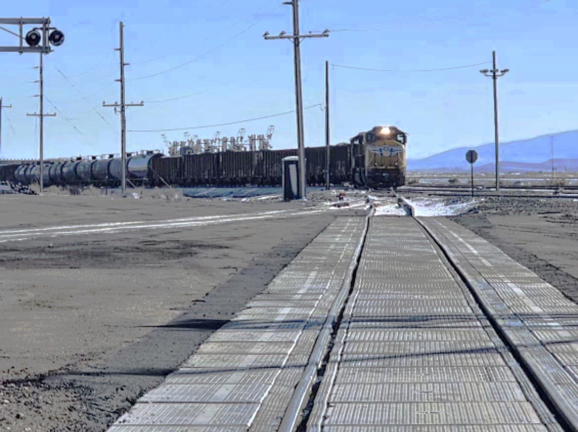 Mining & Aggregates — Railroad services