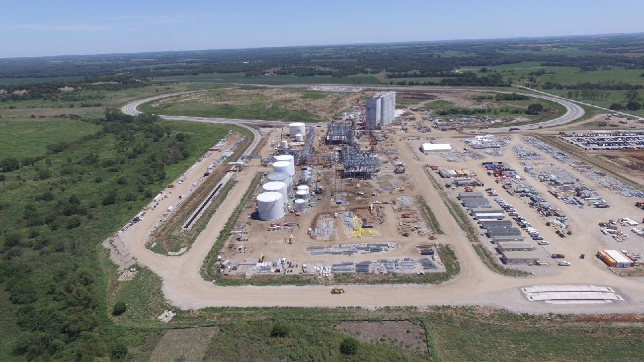 Oil, Gas & Chemical — Tank fabrication and erection